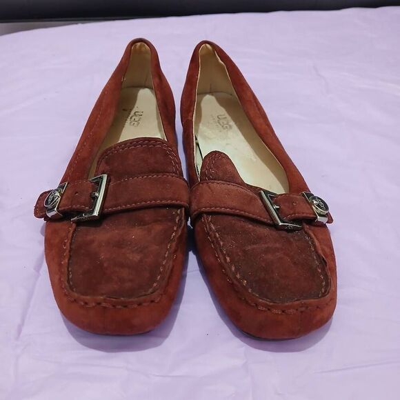 Ugg womens size 7 Crawford flat dark rust red suede leather loafer shoes - Picture 2 of 8